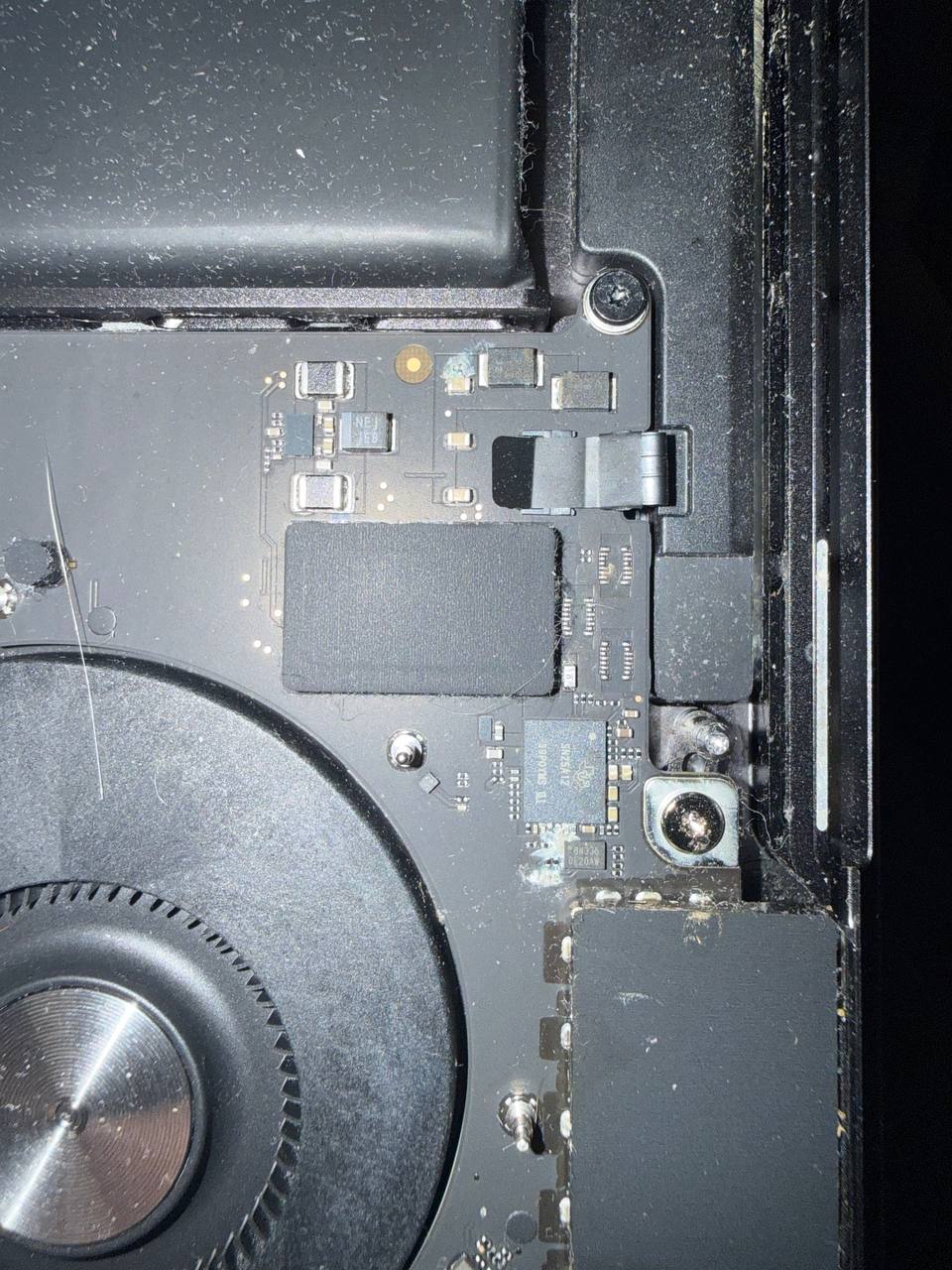 Réparation carte mère MacBook Air