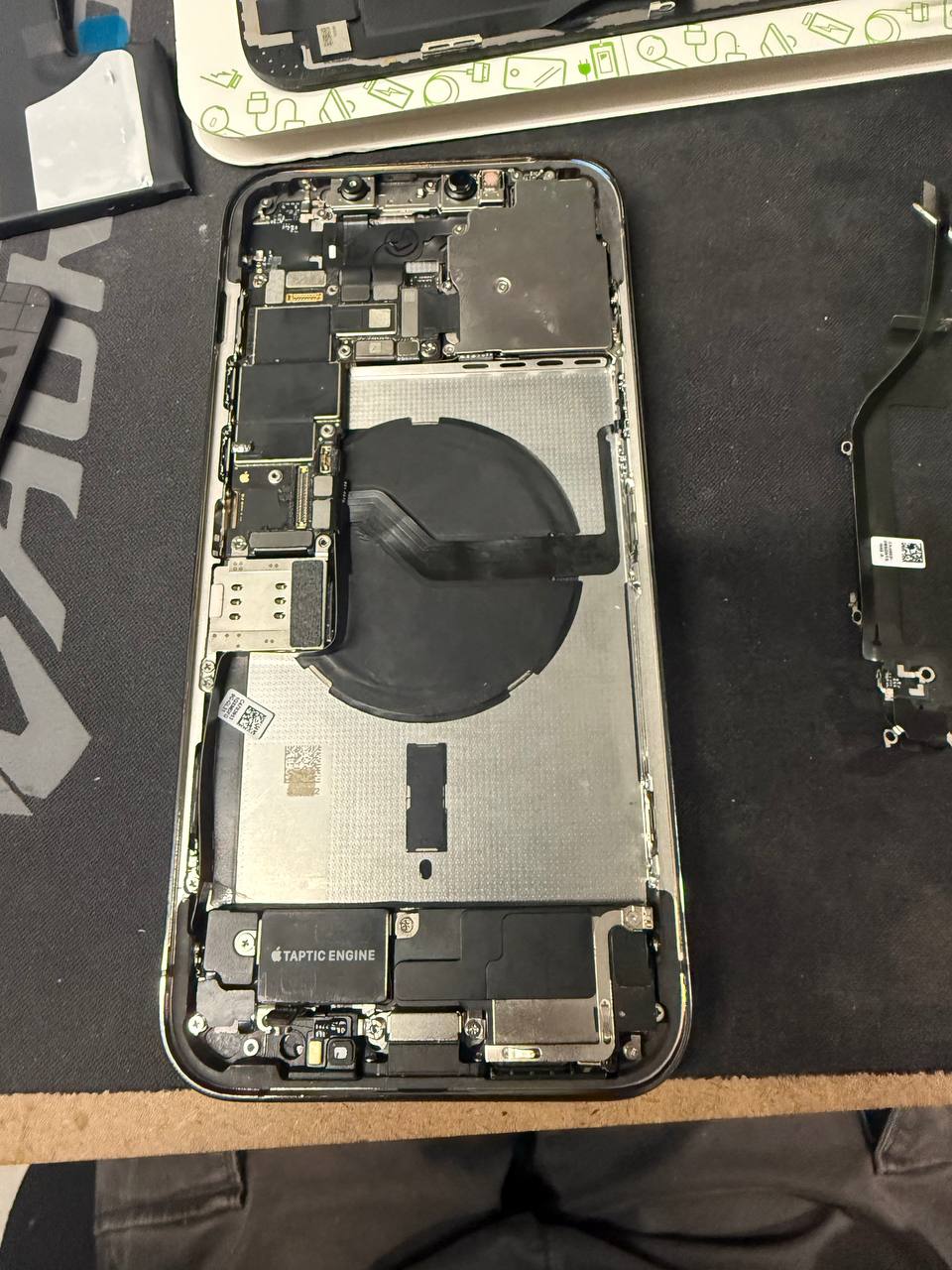 Réparation smartphone en atelier ArmadaDev